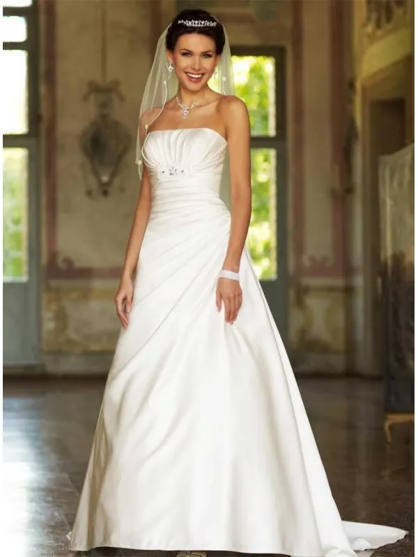 Abito da Sposa semplice Economico online con Scollo dritto e Drappeggi